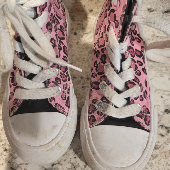 📣5 for $20📣 Minnie mouse size 1 shoes - Picture 2 of 5